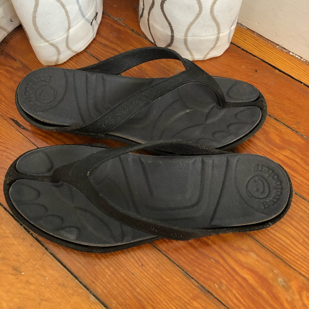 Barefooters | Minimalist Flip-Flops sandals. Size 7. Original look.